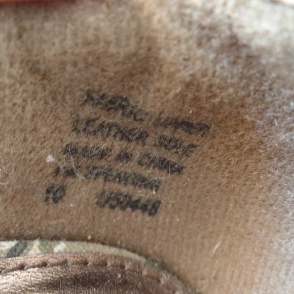 Kenneth Cole Reaction Unlisted - Women's Heels 10 - Picture 7 of 8